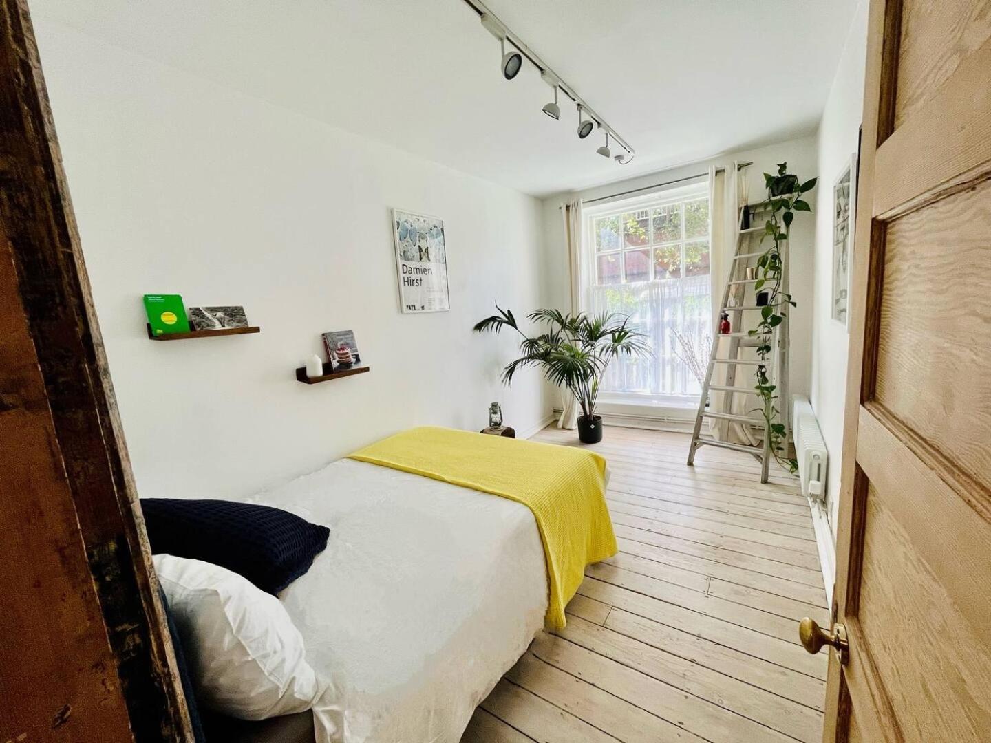 Designer Flat In Bethnal Green Лондон Екстериор снимка